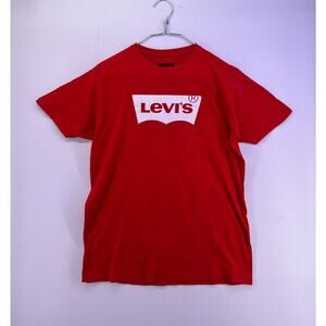 Levi’s Red Tshirt White Print On the Chest size Large